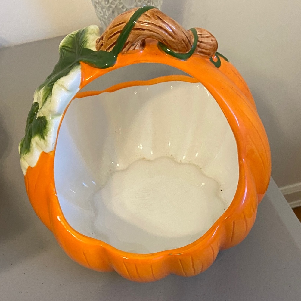 Pumpkin accent